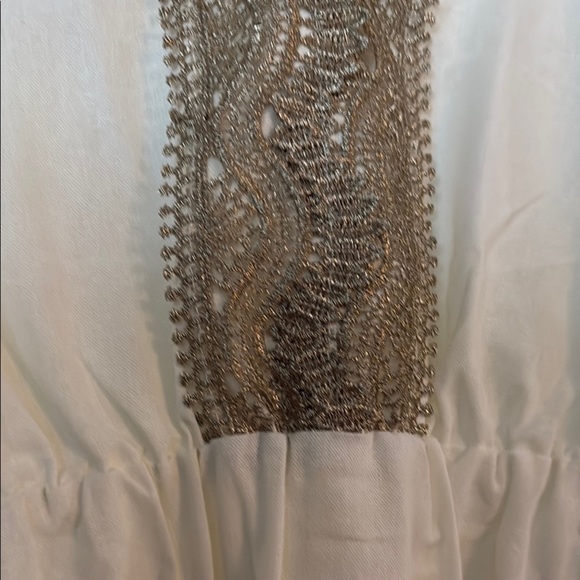 Cream Pleated Gown with Bishop Sleeves - Picture 2 of 3